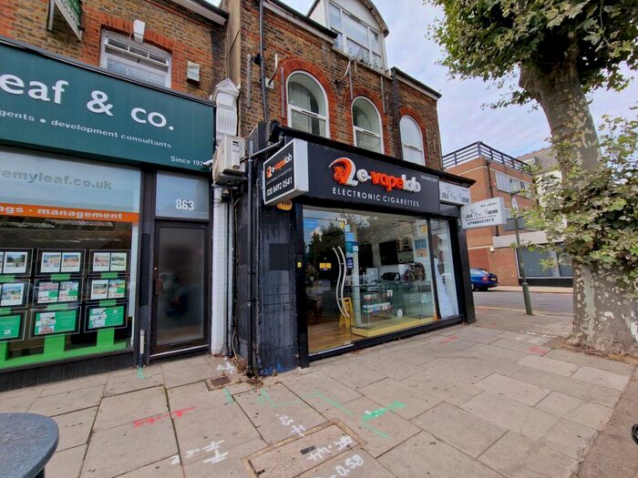Property To Rent In High Road, London, N12