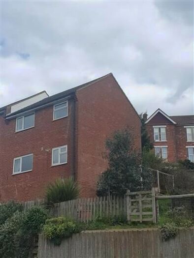 2 Bedroom Property To Rent In Old School Path, Hastings, TN34