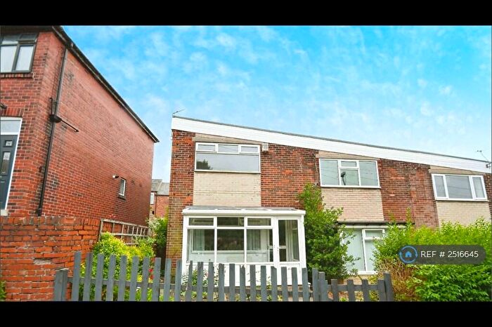 2 Bedroom End Of Terrace House To Rent In Bole Hill Lane, Sheffield, S10