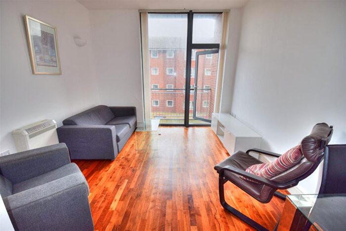 2 Bedroom Flat To Rent In Stowell Street, Liverpool, L7