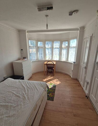 Studio To Rent In Marlborough Hill, Harrow, HA1