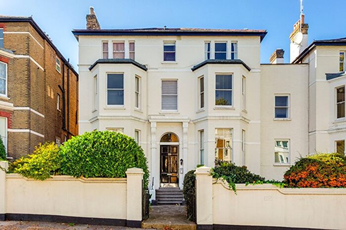 1 Bedroom Flat To Rent In Church Road, Richmond, TW10