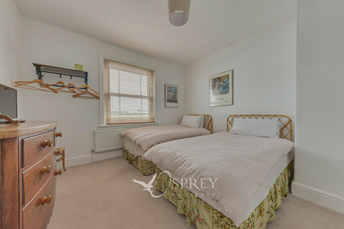 3 Bedroom Detached House For Sale In Brooke Road, Oakham, LE15