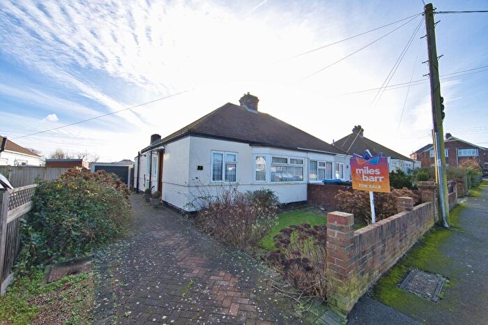 2 Bedroom Bungalow For Sale In Beatrice Road, Capel-le-Ferne, Folkestone, Kent, CT18