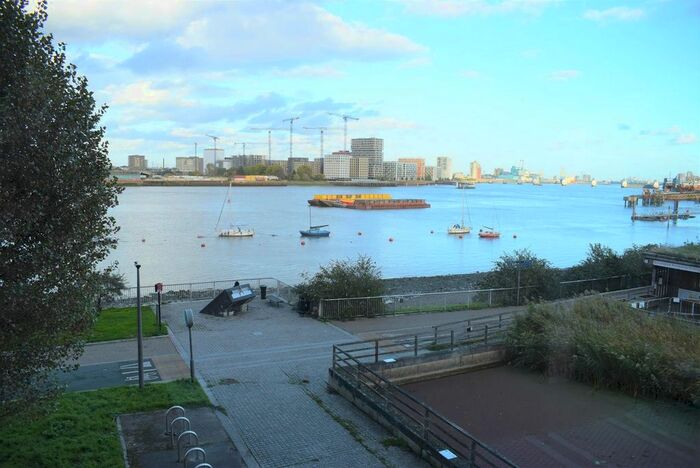 2 Bedroom Flat To Rent In Greenwich Millennum Village, Mudlarks Boulevard, London, SE10