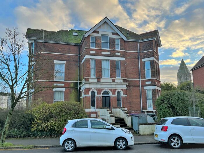 1 Bedroom Apartment To Rent In Bouverie Road West, Folkestone, Kent, CT20