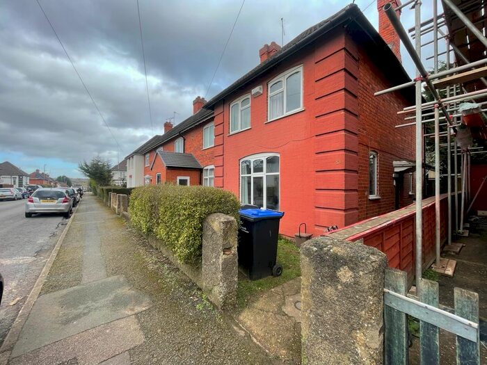 4 Bedroom Semi-Detached House To Rent In Randall Road, Northampton, NN2