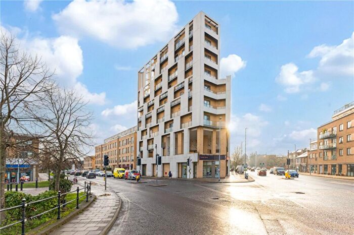 2 Bedroom Apartment For Sale In Hills Road, Cambridge, CB2