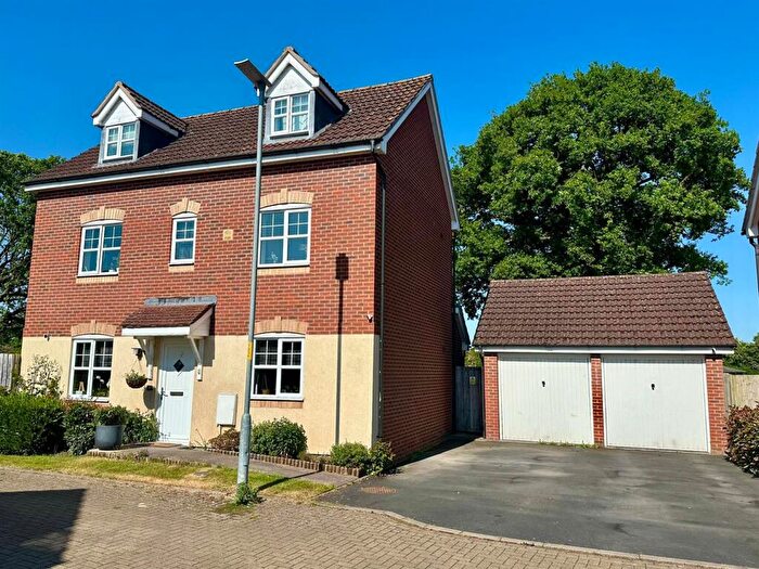 4 Bedroom Detached House For Sale In Bredon Drive, Kings Acre, Hereford, HR4
