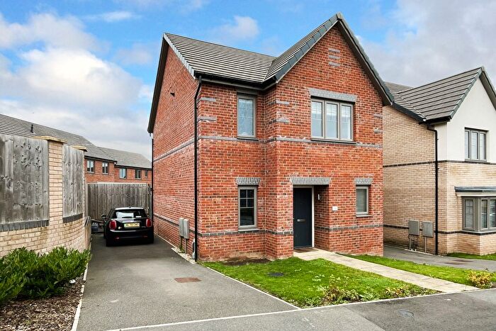 3 Bedroom Detached House For Sale In Poppy Field Way, Carlton-In-Lindrick, Worksop, S81