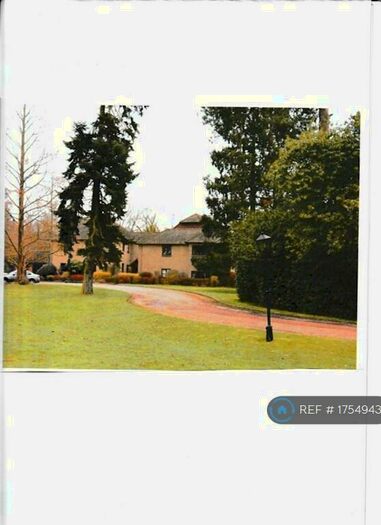 2 Bedroom Flat To Rent In Arborfield Grange, Arborfield, RG2