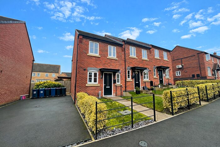 2 Bedroom End Terrace House To Rent In Robin Gardens, Nottingham, NG12