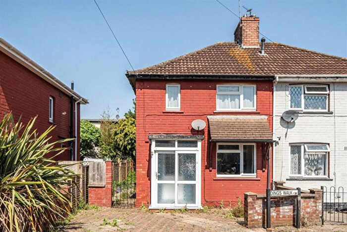2 Bedroom Semi-Detached House For Sale In Dings Walk, Bristol, BS2