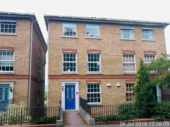 4 Bedroom Terraced House To Rent In Borstal Road, Rochester, Kent, ME1