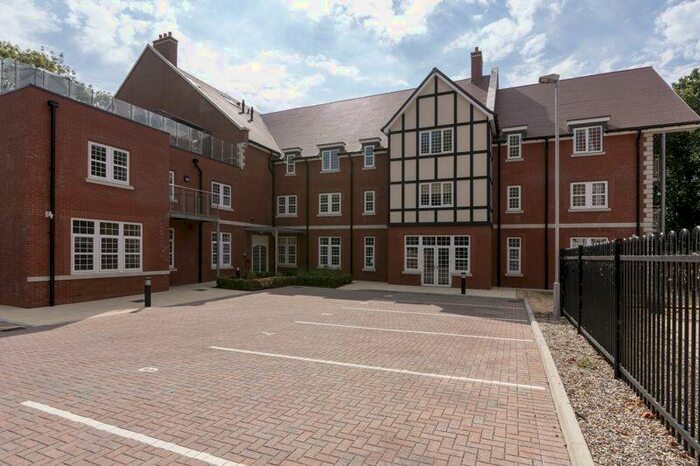 2 Bedroom Retirement Property For Sale In The Canopy, Lambourne Road, Chigwell, IG7