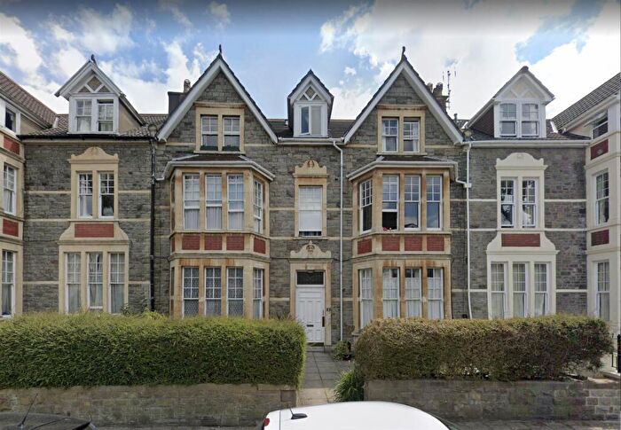 2 Bedroom Flat To Rent In Belvedere Road, Bristol, BS6