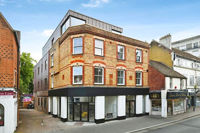 1 Bedroom Apartment For Sale In Cathedral View, Chelmsford, CM1