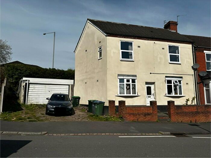 1 Bedroom House Of Multiple Occupation To Rent In Bury Hill Road, Oldbury, West Midlands, B69