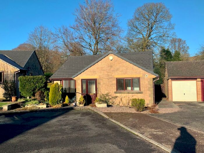 2 Bedroom Bungalow To Rent In Lismore Road; Buxton., SK17