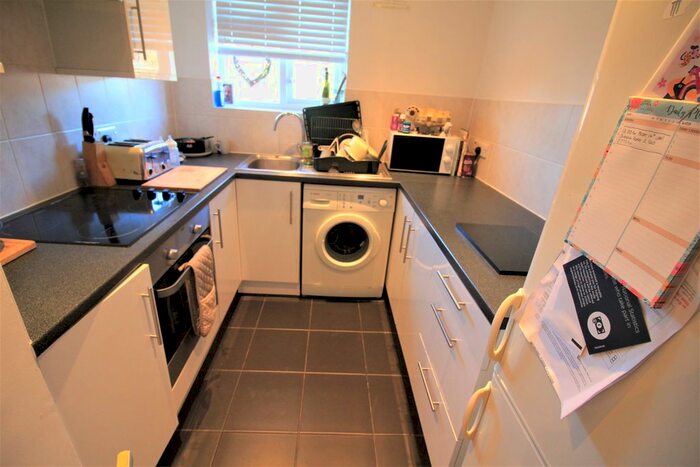 2 Bedroom Flat To Rent In Watkin Road, Norwich, NR4