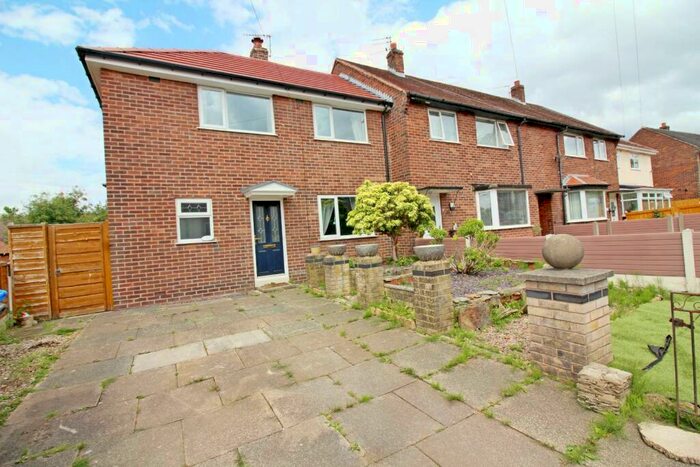 2 Bedroom Semi-Detached House To Rent In Woodward Road, Prestwich, Manchester, M25