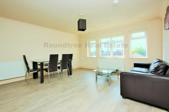 2 Bedroom Flat To Rent In Brent Street, Hendon, NW4
