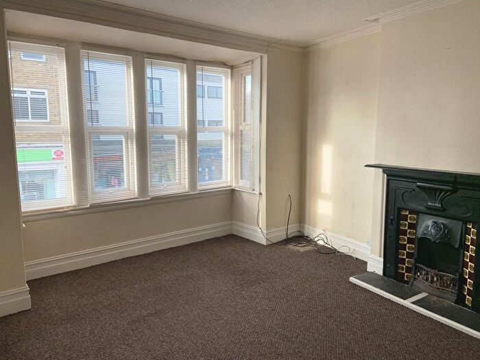 2 Bedroom Flat To Rent In Station Road, Birchington, CT7