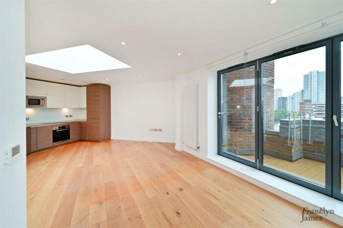 2 Bedroom Apartment To Rent In Riverdale House, Molesworth Street, SE13