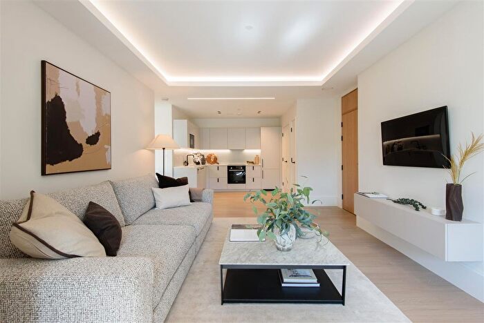 3 Bedroom Flat For Sale In Art Scene, Acton, W3