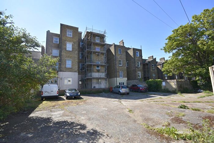 1 Bedroom Flat For Sale In Arthur Road, Margate, CT9 - Photo 11
