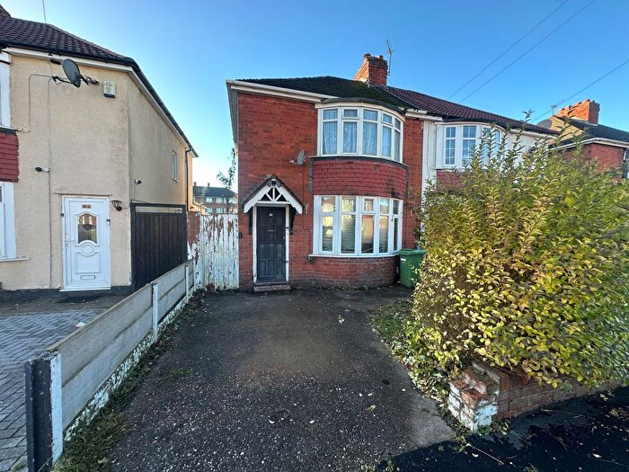 2 Bedroom Semi Detached House For Sale In Hilton Road, Lanesfield, Wolverhampton, WV4