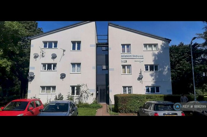 1 Bedroom Flat To Rent In Miskin House, Llanyravon, Cwmbran, NP44
