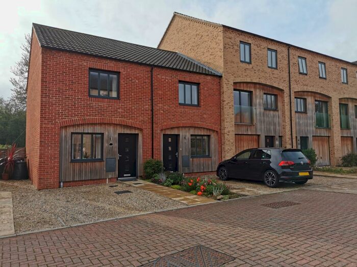 2 Bedroom Terraced House To Rent In The Sidings, Norwich, NR1