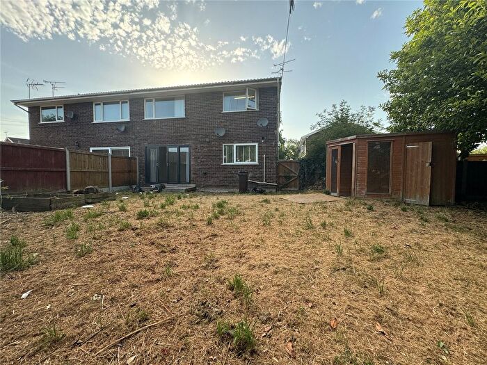 2 Bedroom Maisonette For Sale In Copper Beech Close, Broughton, Chester, Flintshire, CH4