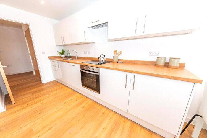 3 Bedroom Flat To Rent In Every Street, Ancoats, M4