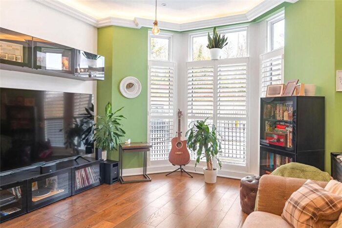 1 Bedroom Flat To Rent In Anerley Hill, London, SE19