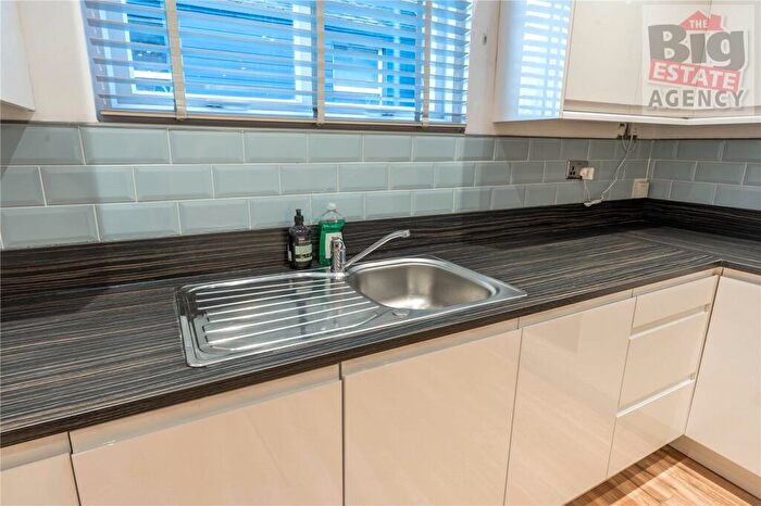 2 Bedroom Apartment To Rent In St Johns Church, Connah's Quay, CH5