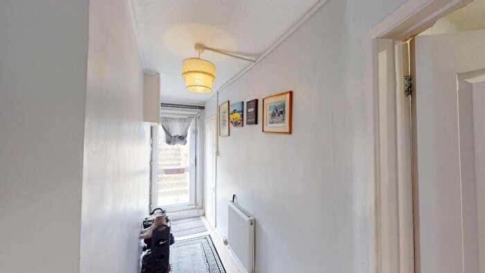 1 Bedroom Flat For Sale In Lansdowne Road, Croydon, CR0