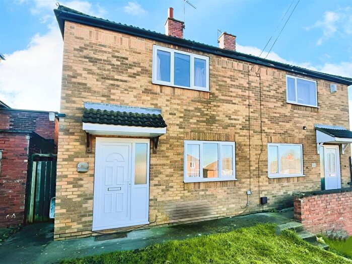 2 Bedroom Semi-Detached House To Rent In Bernard Road, Edlington, Doncaster, DN12