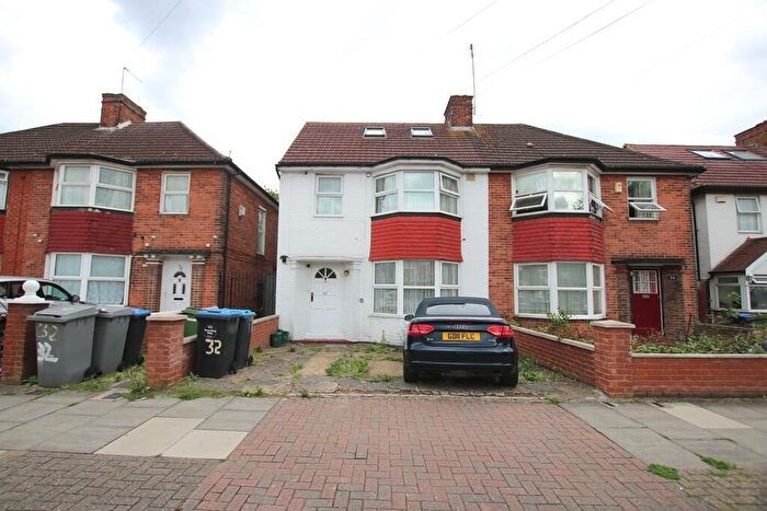 3 Bedroom Semi-Detached House To Rent In Monks Park, Wembley, HA9