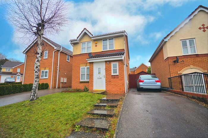 3 Bedroom Detached House To Rent In Packer Road, Kettering, NN15