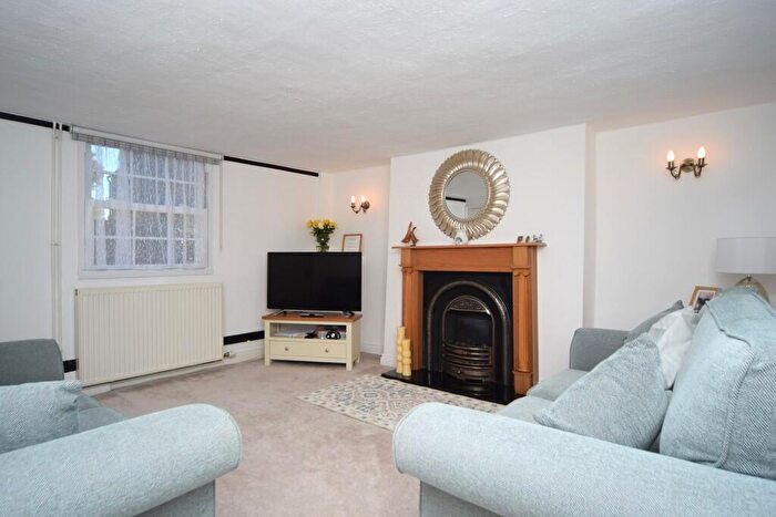 2 Bedroom Detached House For Sale In Church Way, Alconbury, PE28