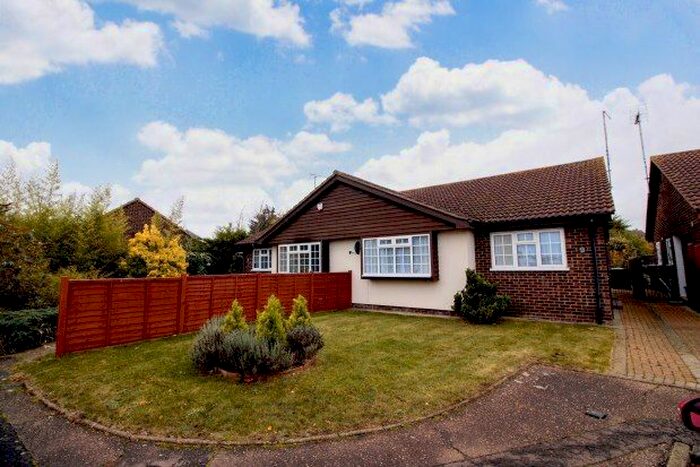 2 Bedroom Bungalow To Rent In Shoeburyness, Southend-On-Sea, SS3