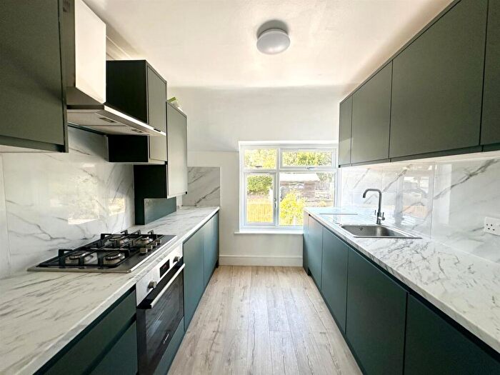 2 Bedroom Apartment To Rent In Vale Road, Seaford, BN25