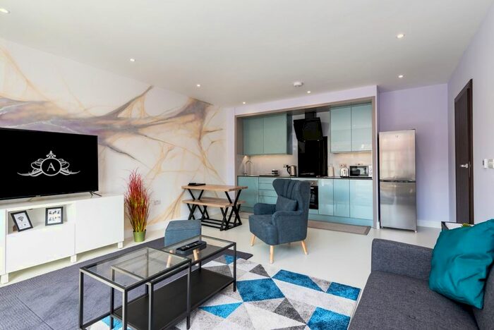 2 Bedroom Flat To Rent In 25-27 Arden Street, Gillingham ME7