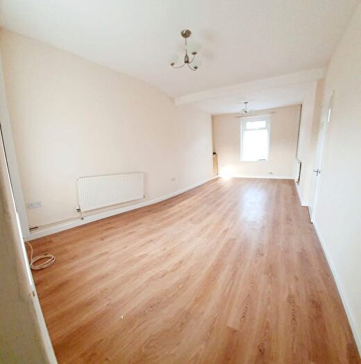 2 Bedroom Terraced House To Rent In Regent Street West, Briton Ferry, SA11