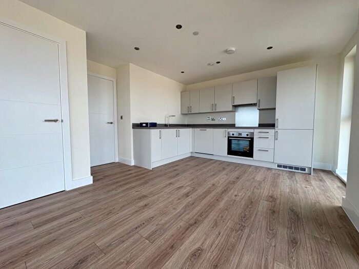 2 Bedroom Apartment To Rent In Bristol Street, Birmingham, B5