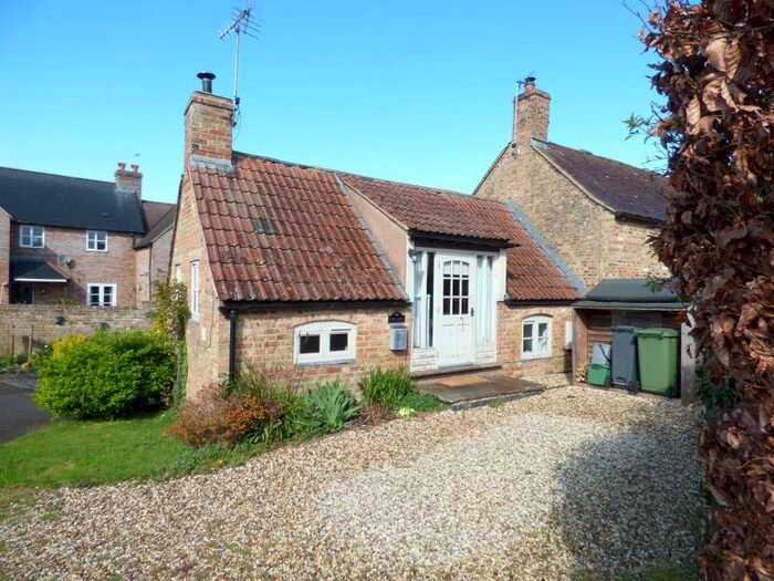 1 Bedroom Cottage To Rent In Frombridge Lane, Whitminster, GL2