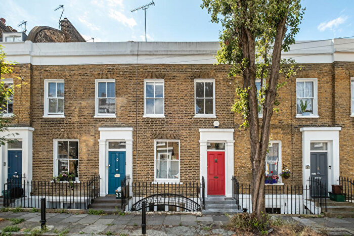3 Bedroom Terraced House For Sale In Haverstock Street, London, N1
