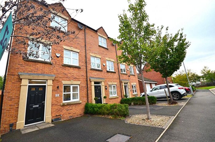 4 Bedroom House To Rent In Lady Lane, Audenshaw, Manchester, M34